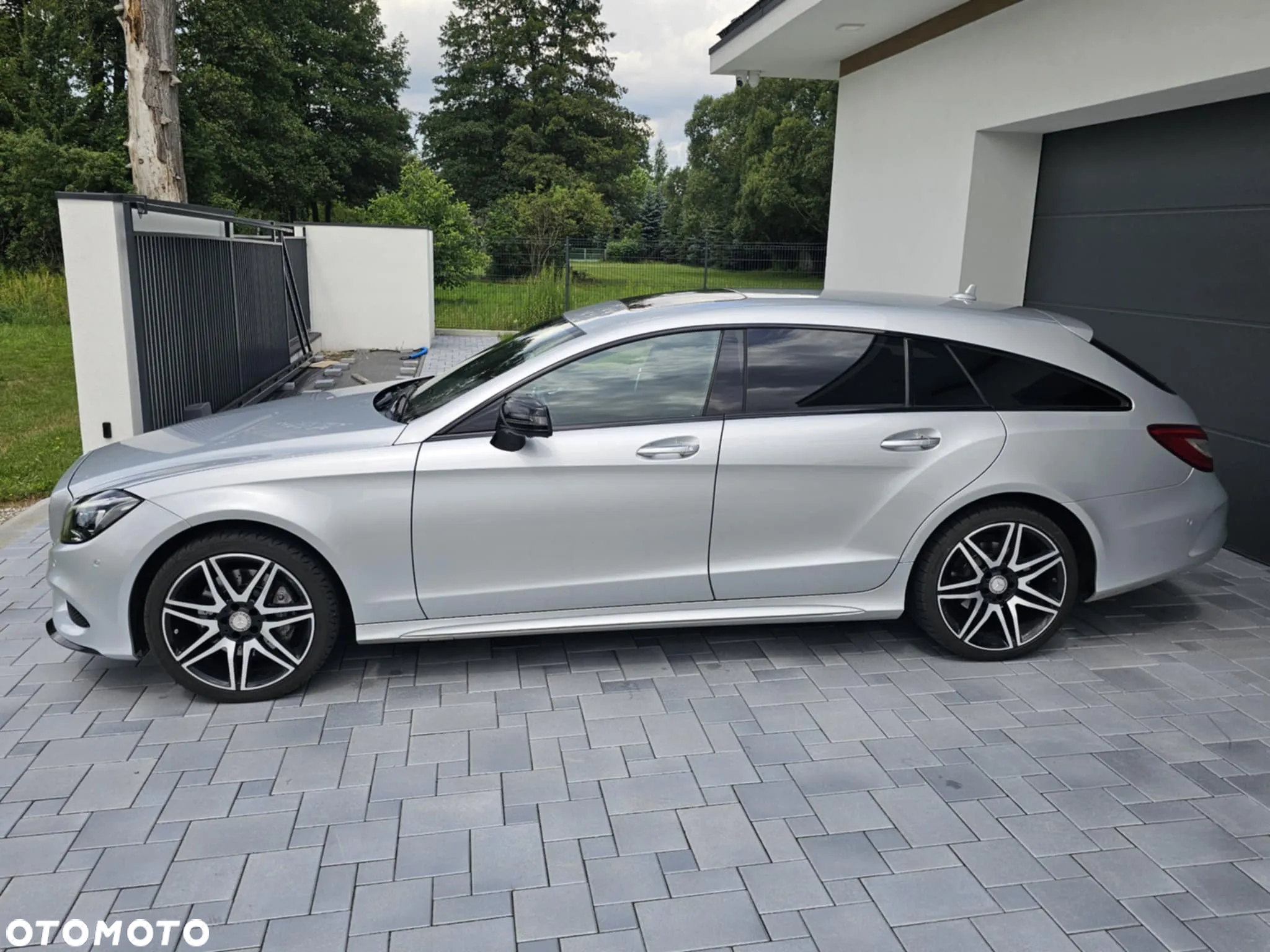Mercedes-Benz CLS 350 BlueTEC 4Matic 7G-TRONIC - 4