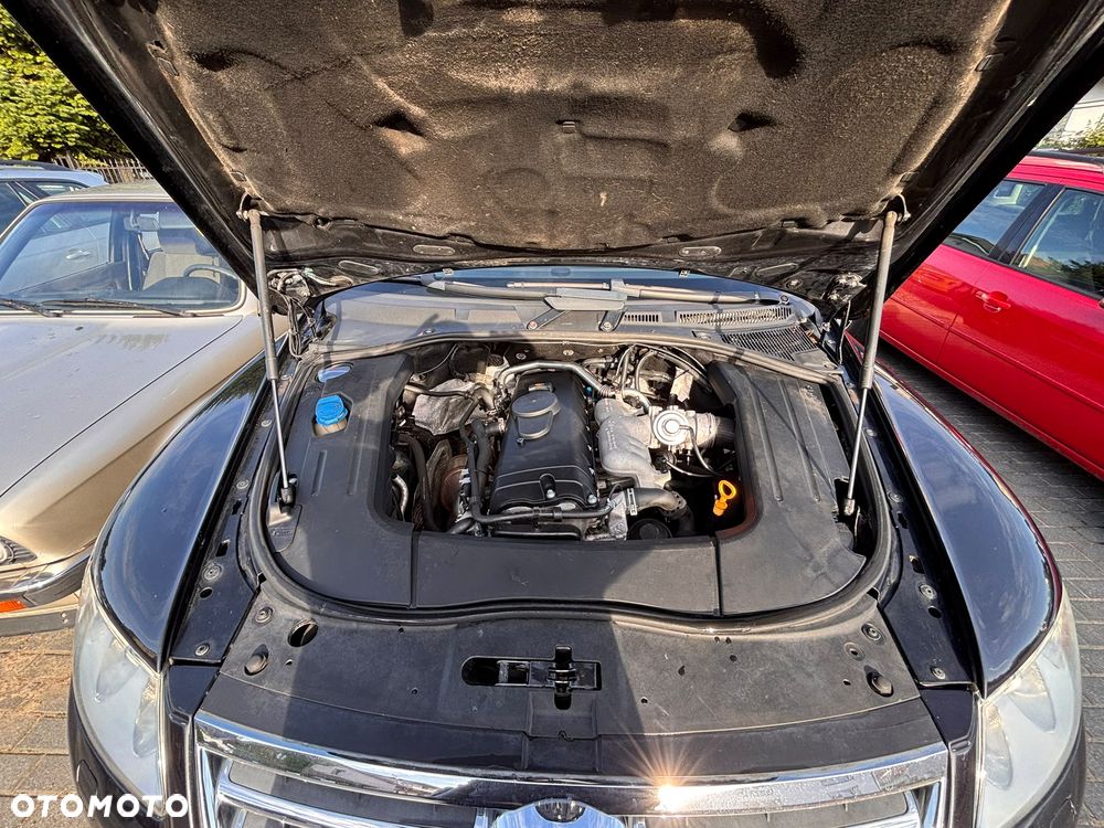 Volkswagen Touareg 2.5 R5 TDI - 31