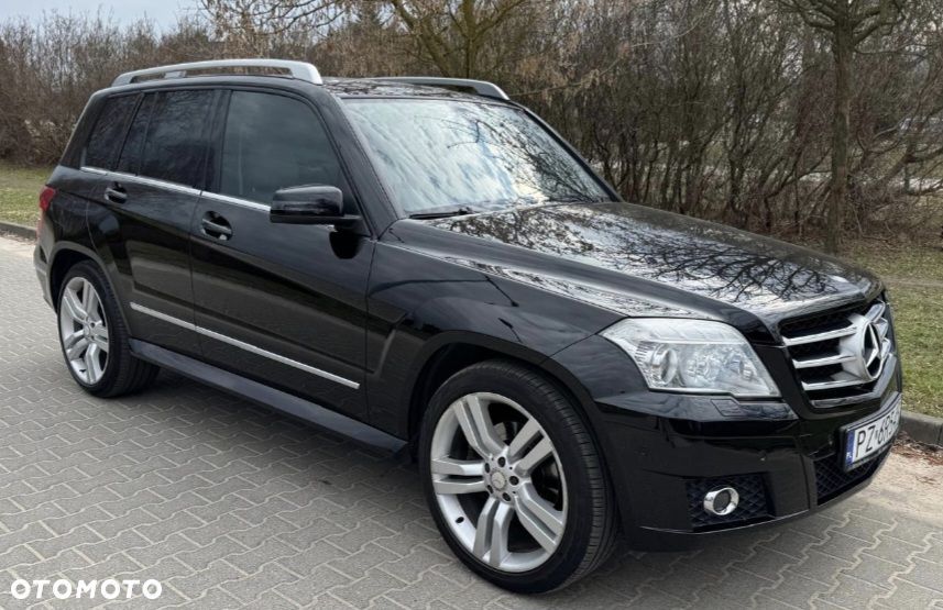 Mercedes-Benz GLK - 2