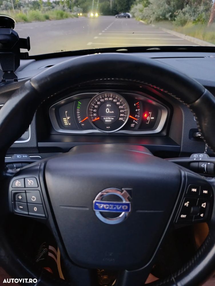 Volvo V60 D4 VEA Start-Stop Momentum - 22
