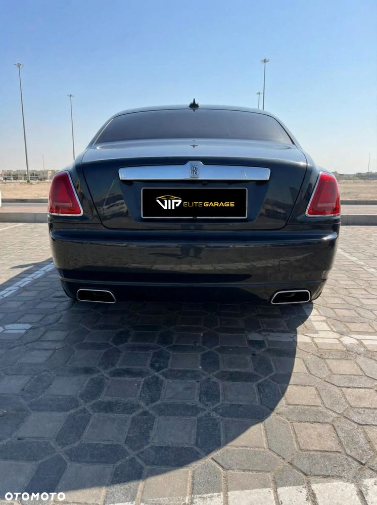 Rolls-Royce Ghost - 4