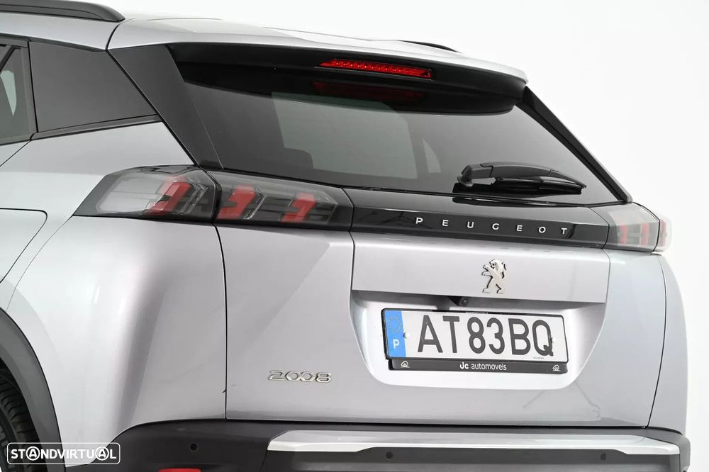 Peugeot 2008 - 10