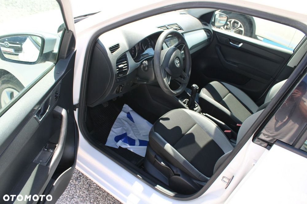 Skoda Fabia - 13