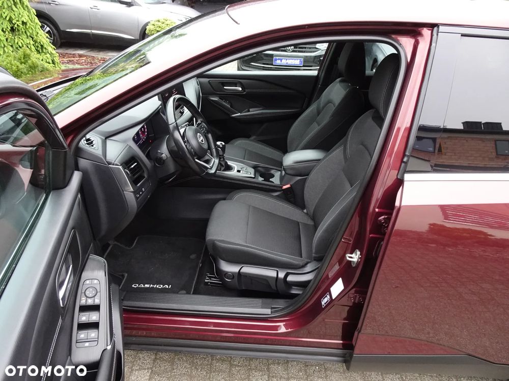Nissan Qashqai 1.3 DIG-T MHEV N-Connecta - 21