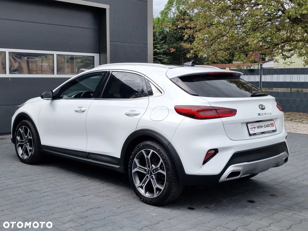Kia XCeed 1.6 CRDi mHEV Prestige Line DCT - 12