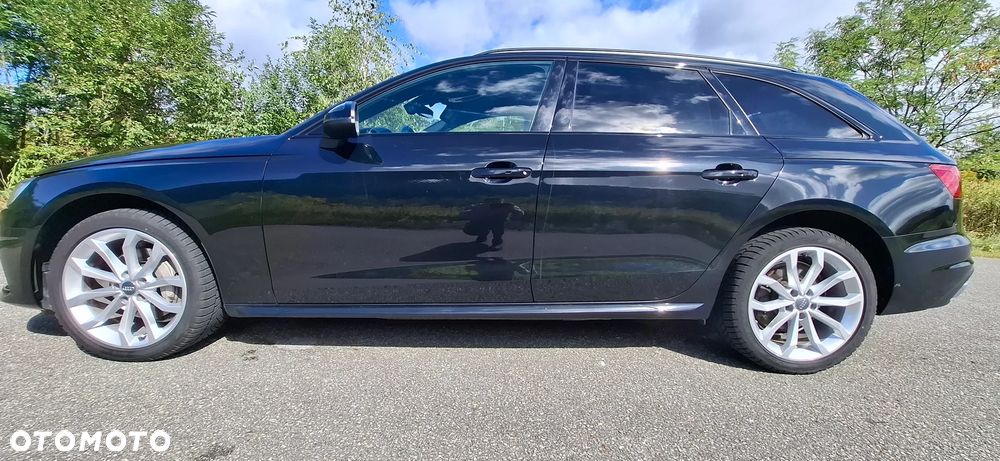 Audi A4 Avant - 4