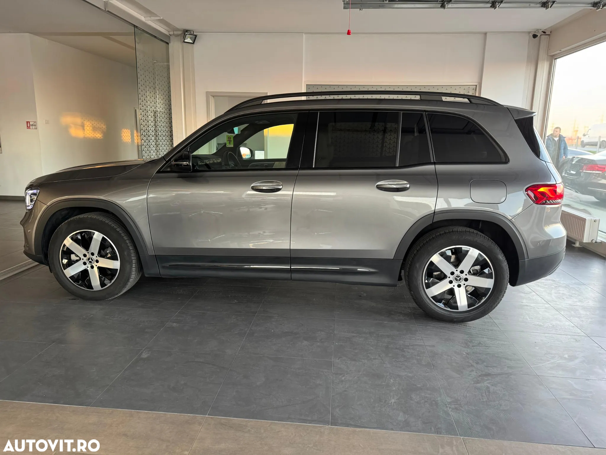Mercedes-Benz GLB 200 d 4Matic 8G-DCT Progressive - 8