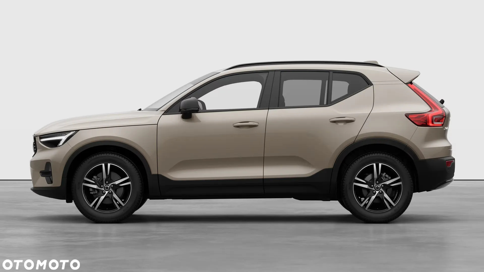 Volvo XC 40 B3 Plus Dark - 2