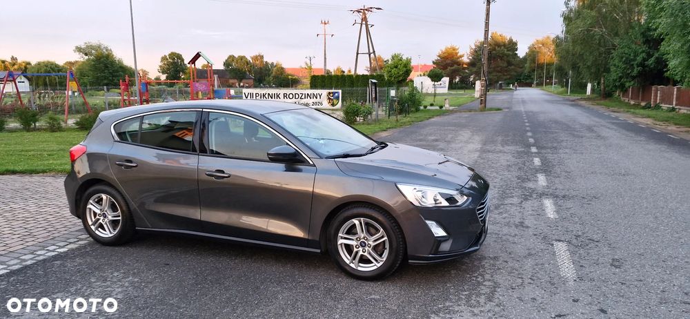 Ford Focus 1.0 EcoBoost Trend Edition Business - 19