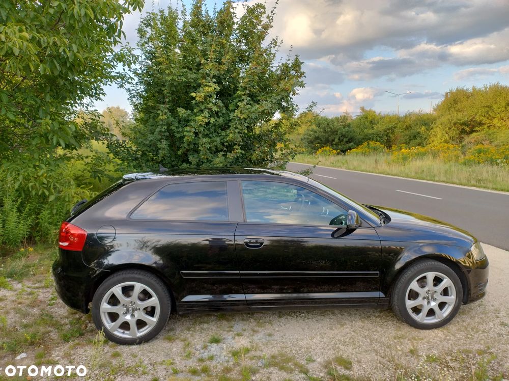 Audi A3 3-drzwiowe 1.4T FSI Attraction - 25