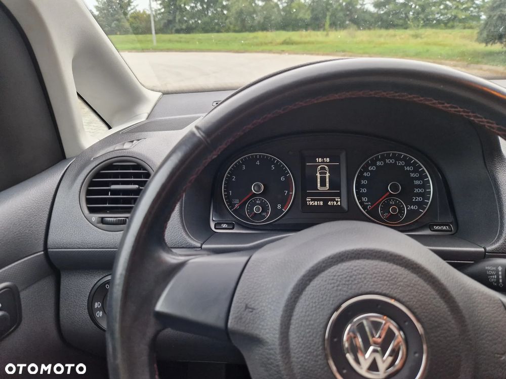 Volkswagen Caddy - 28