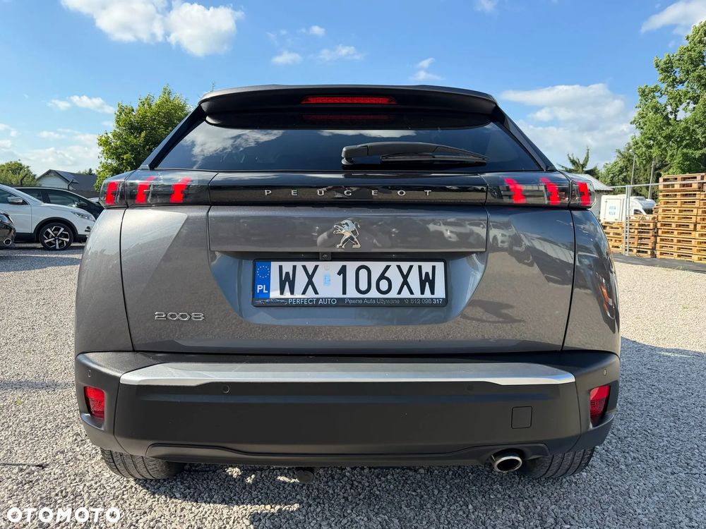 Peugeot 2008 1.5 BlueHDi Allure S&S EAT8 - 12