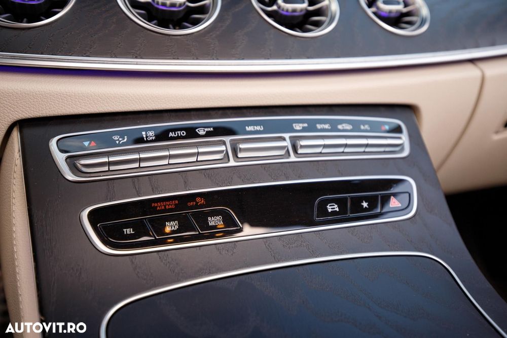 Mercedes-Benz E 220 d 4Matic 9G-TRONIC AMG Line - 29