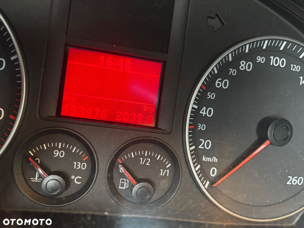 Volkswagen Golf Plus 1.6 FSI Trendline - 6