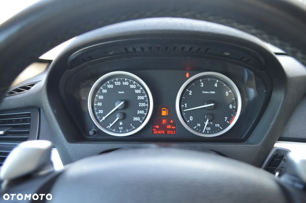 BMW X6 50i xDrive - 20
