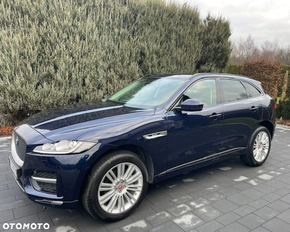 Jaguar F-Pace - 4