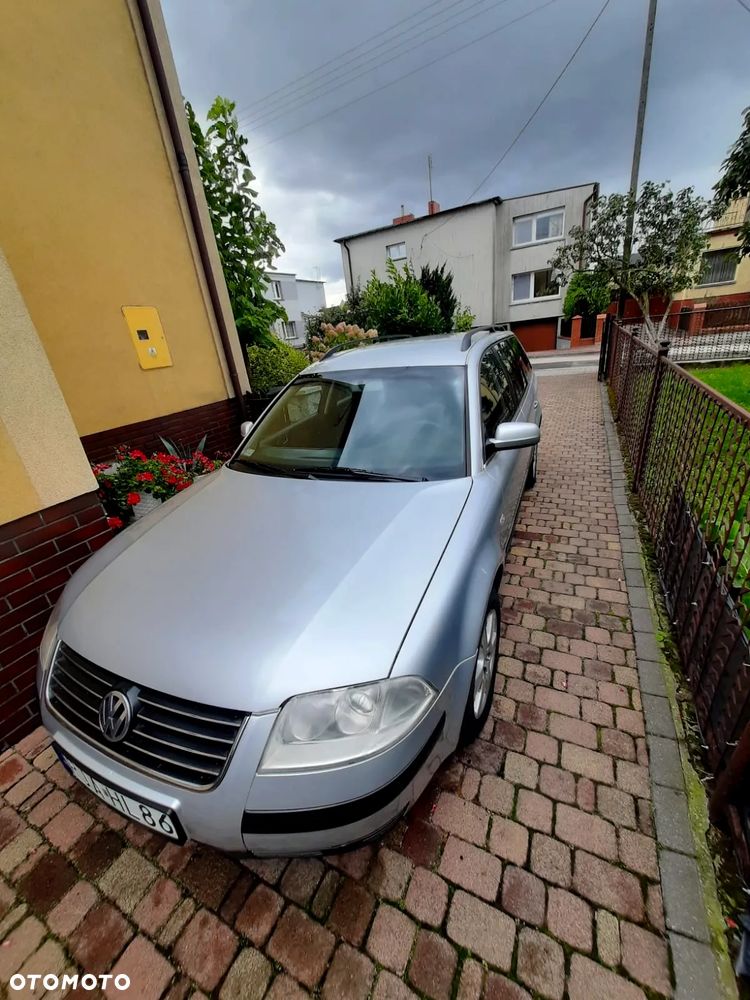 Volkswagen Passat - 2
