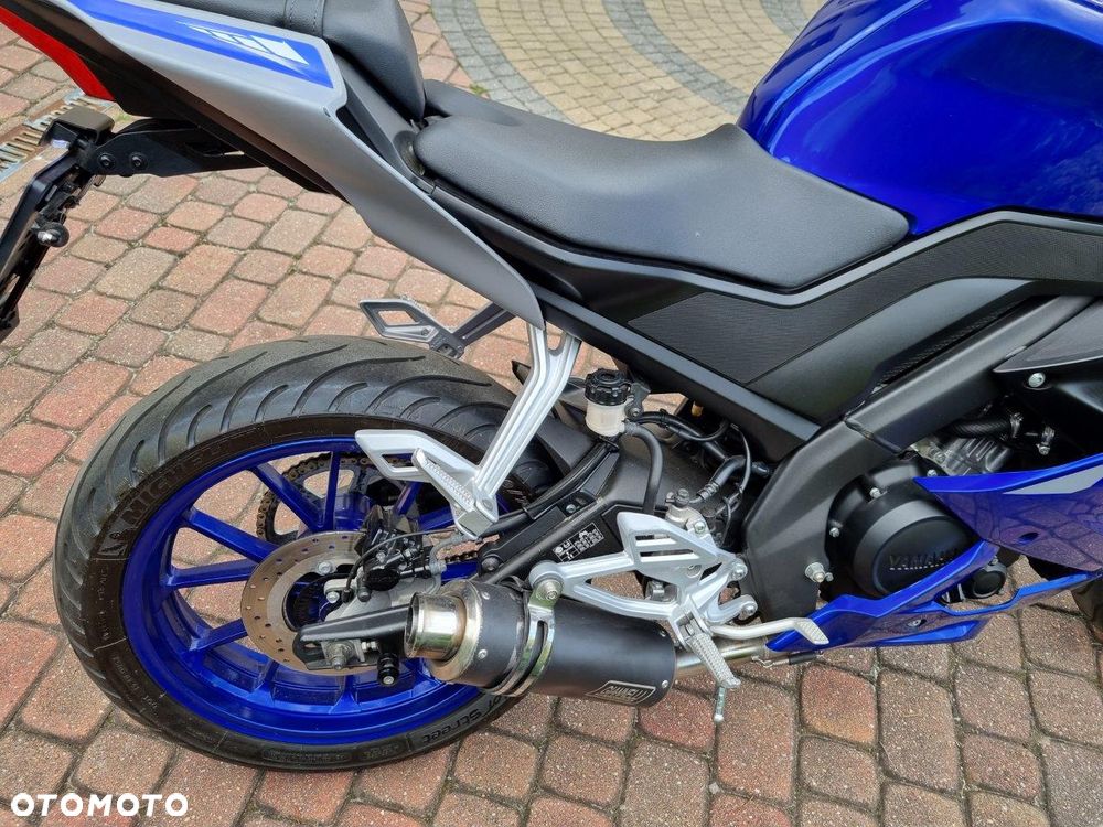 Yamaha YFZ - 8