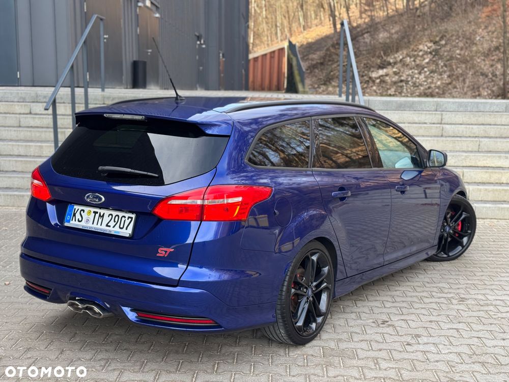 Ford Focus 2.0 TDCi ST - 13