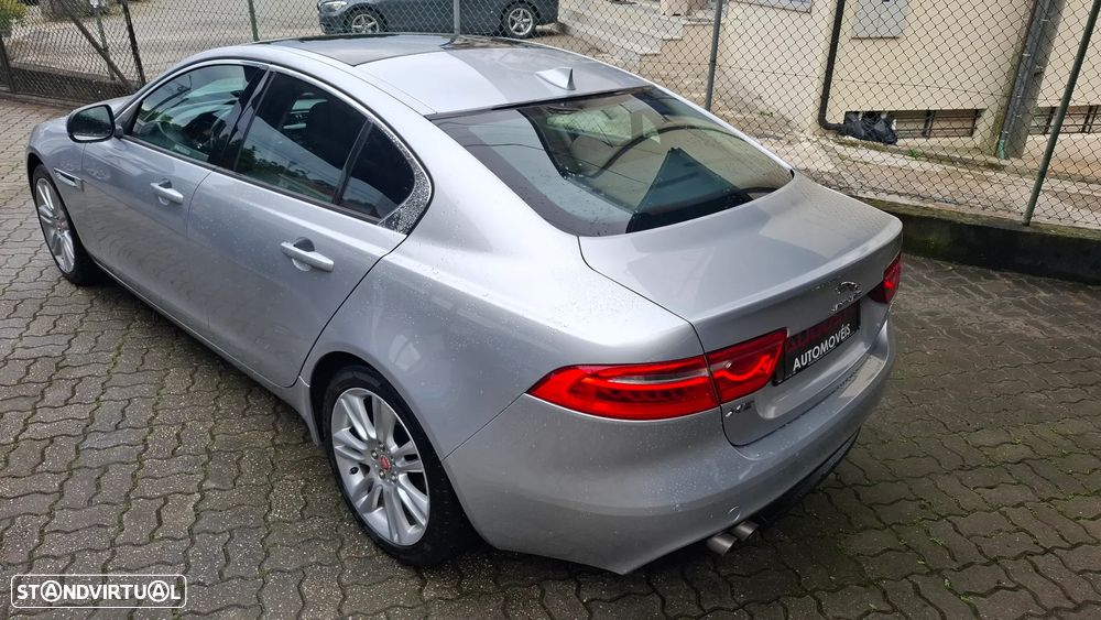 Jaguar XE 20d Aut. R-Sport - 12