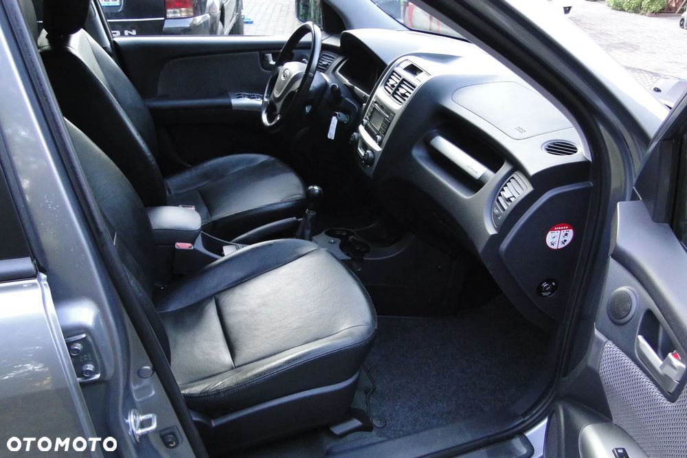Kia Sportage - 13
