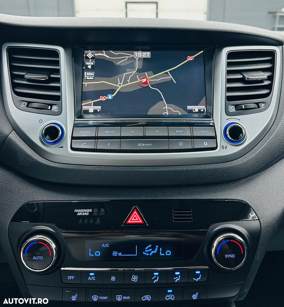 Hyundai Tucson blue 1.7 CRDi 2WD DCT Passion Plus - 25