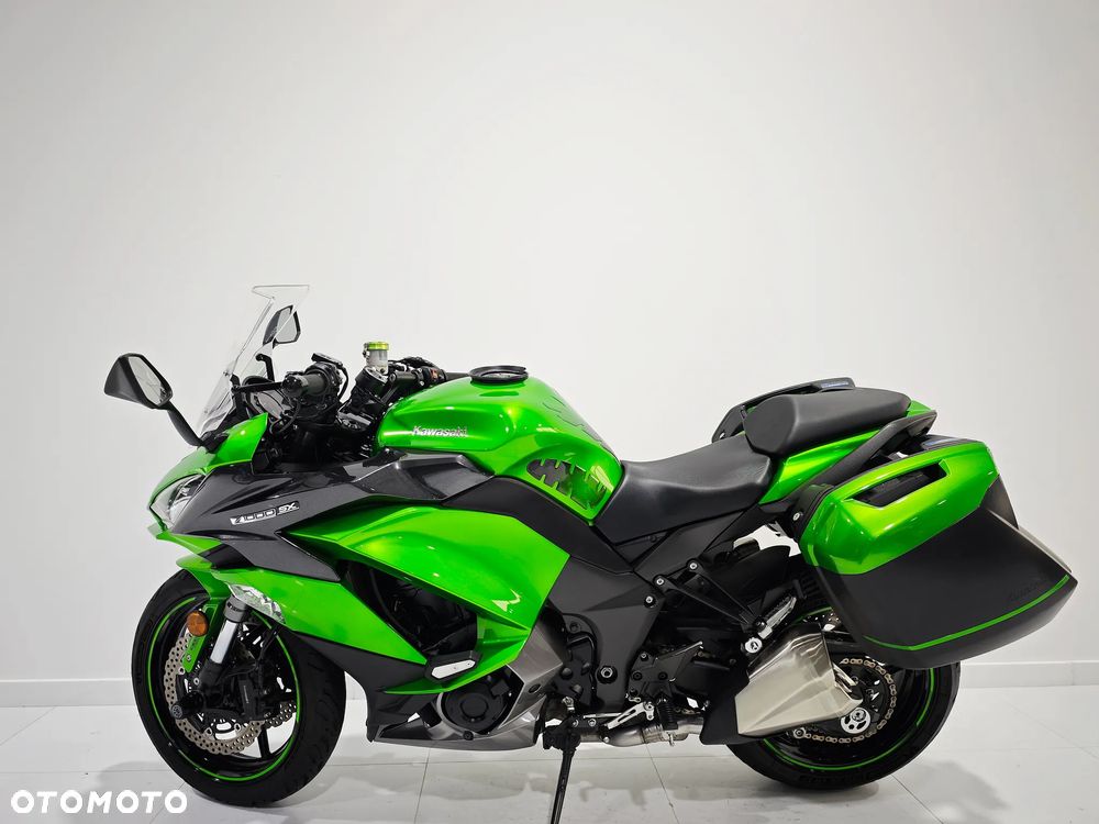 Kawasaki Ninja 1000 SX - 4