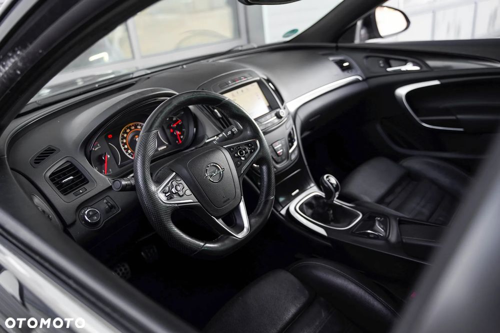 Opel Insignia 2.0 CDTI Cosmo S&S - 19