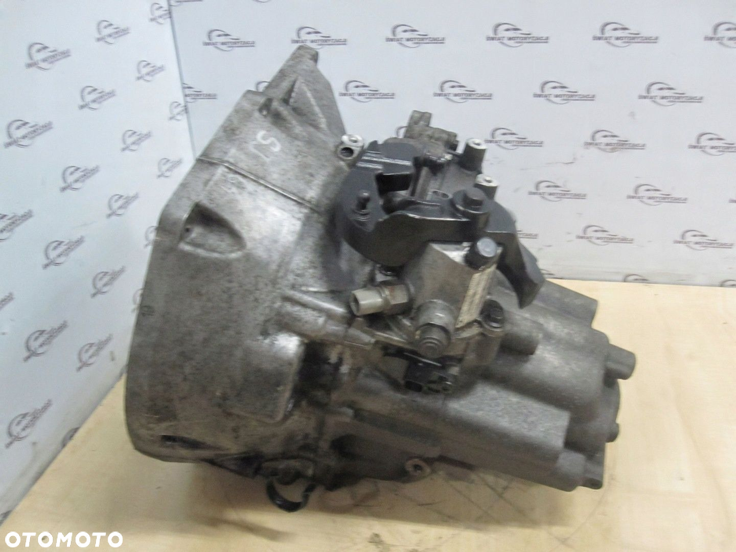 FOCUS MK3 1.6 TDCI 11r 136 tys km Manualna skrzynia biegów AV6R-7002-KF - 3