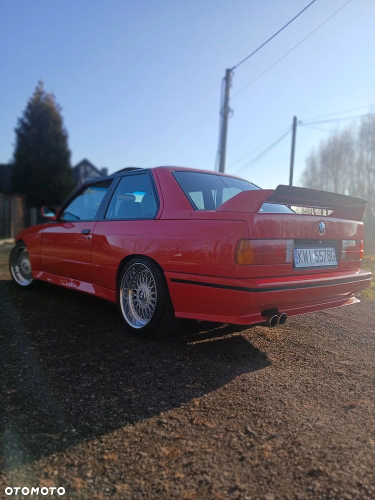 BMW M3 Standard - 13