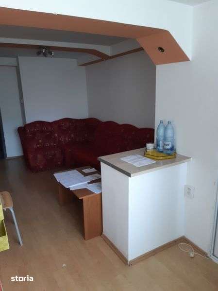 Ofer spre inchiriere apartament 2 camere — fotografia 1