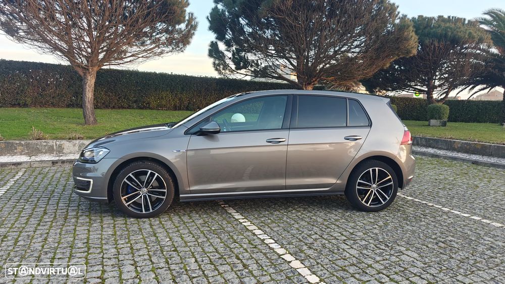 VW Golf 1.4 GTE Plug-In-Hybrid DSG - 2