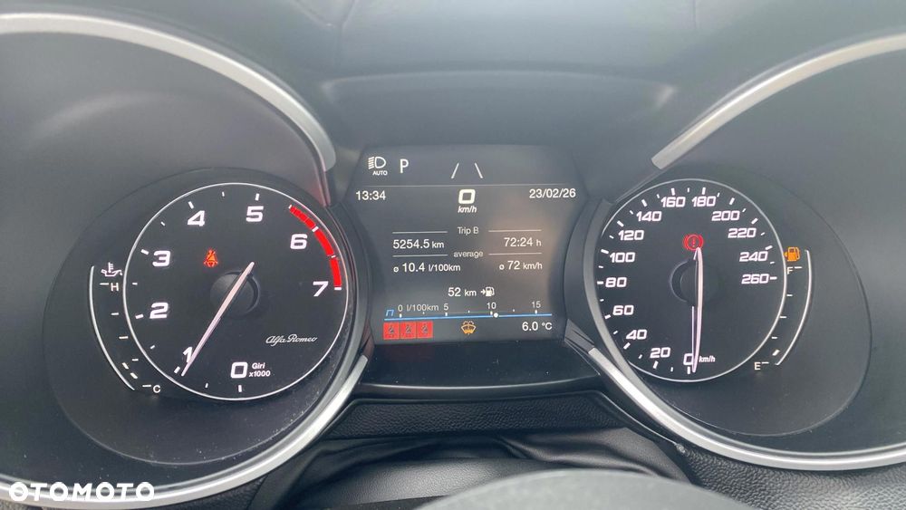 Alfa Romeo Stelvio 2.0 Turbo TI Q4 - 16