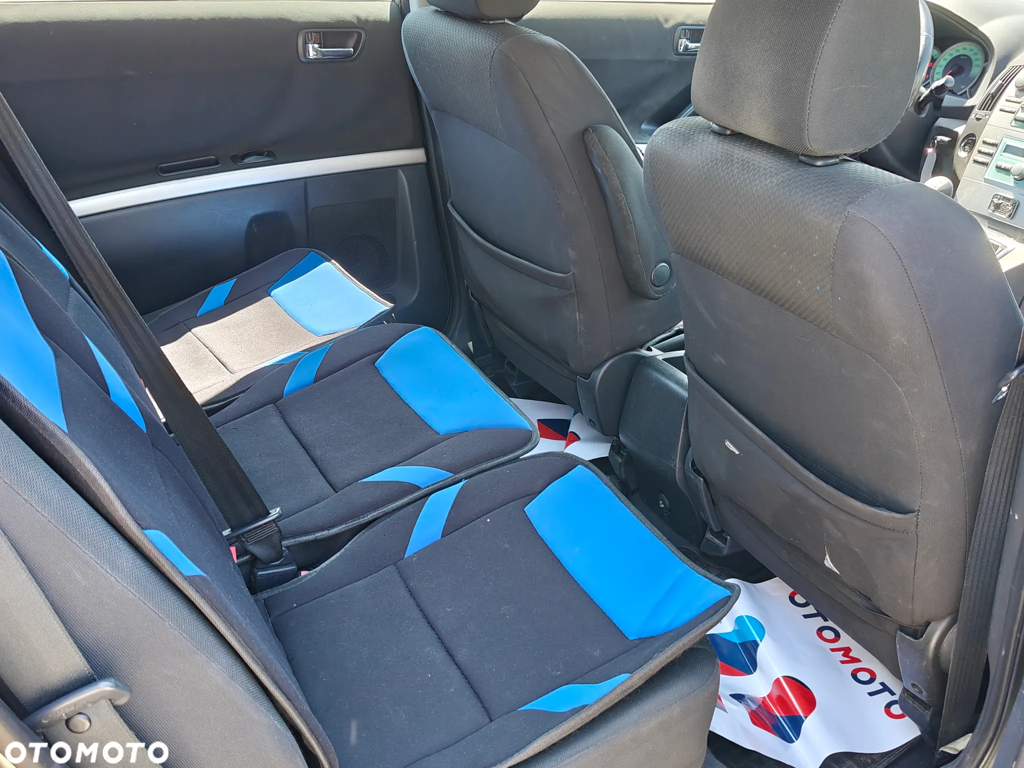Toyota Corolla Verso 2.0 D-4D Sol - 14
