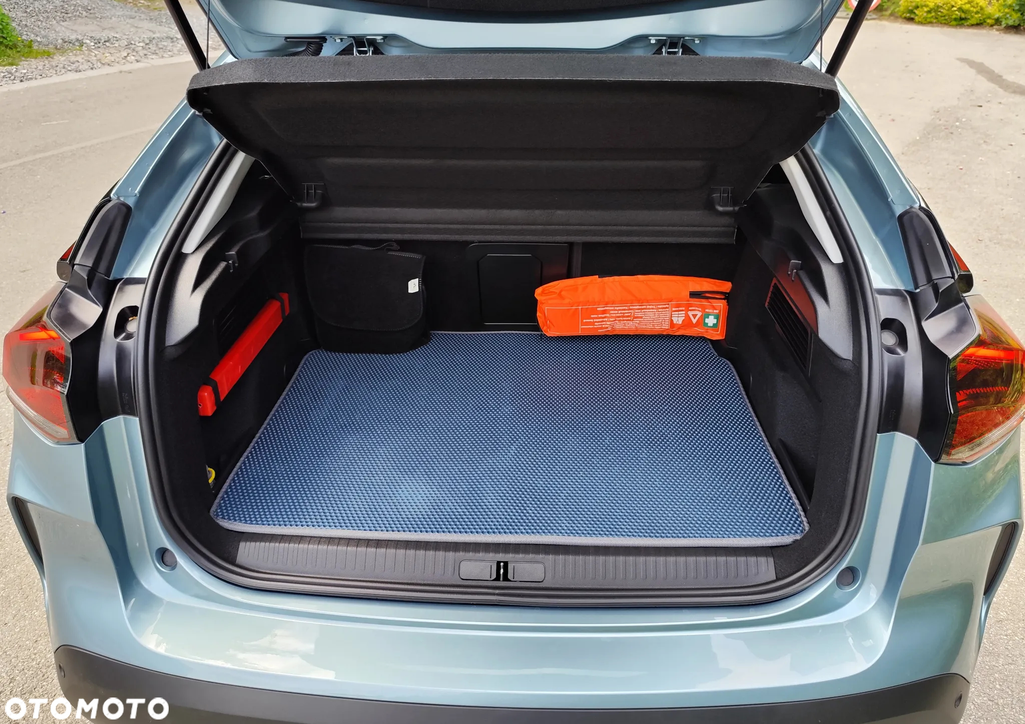 Citroën C4 PureTech 130 Stop&Start EAT8 FEEL PACK - 14
