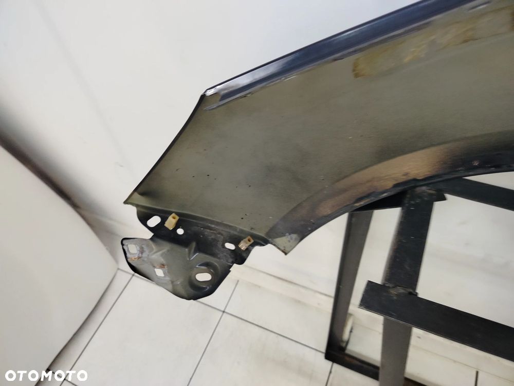 FORD FOCUS MK3 10R- BŁOTNIK PRAWY PRZÓD PRZEDNI FB - 10