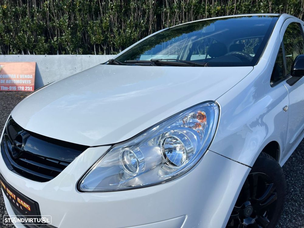 Opel Corsa 1.3 CDTi Enjoy - 19