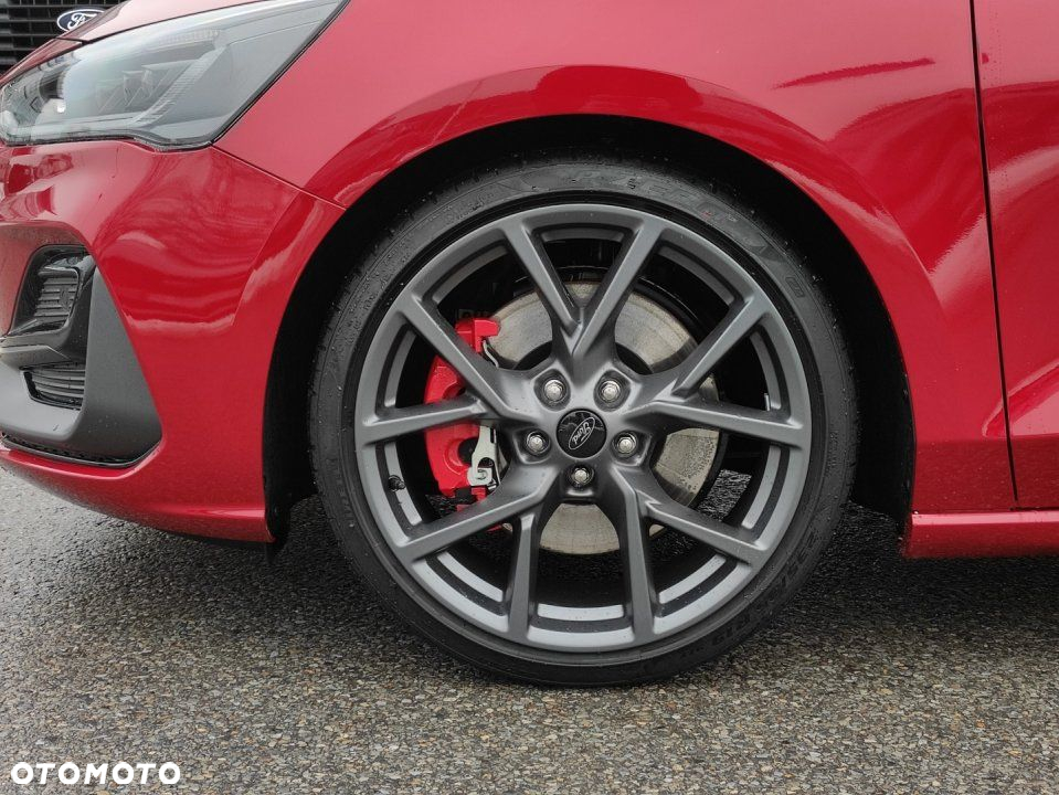 Ford Focus - 12