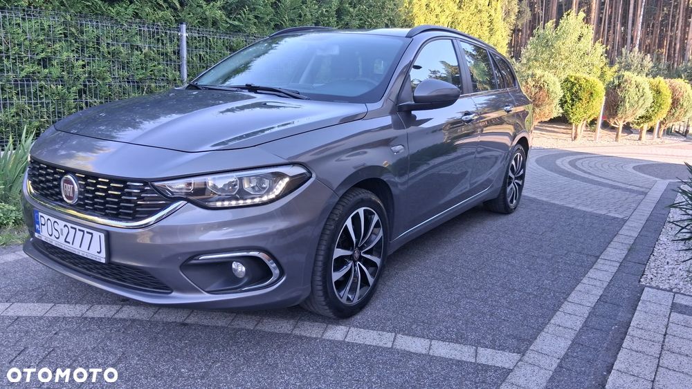 Fiat Tipo 1.4 T-Jet 16v Lounge EU6d - 1