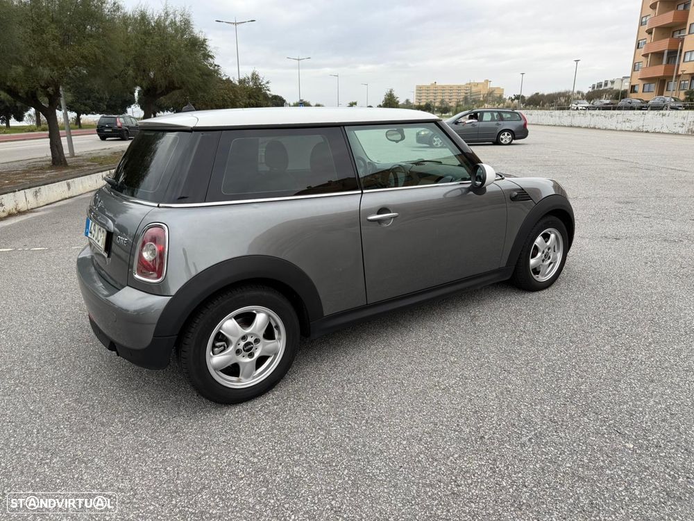 MINI 3 Portas One 1.6 - 6