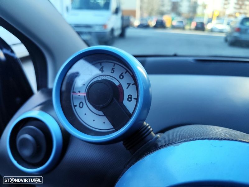 Peugeot 107 1.0 Active - 15