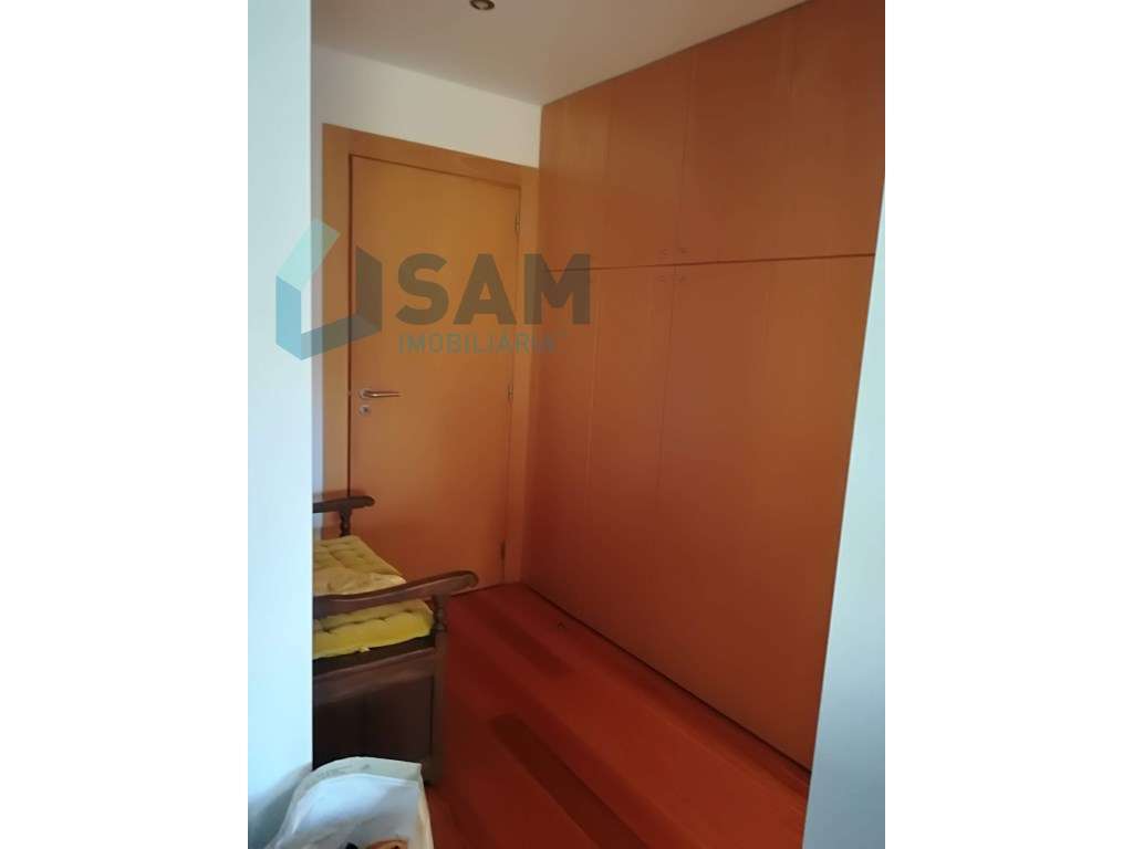 Duplex em condomínio fechado ao fluvial, foz zona de rio . Porto - Grande imagem: 4/39