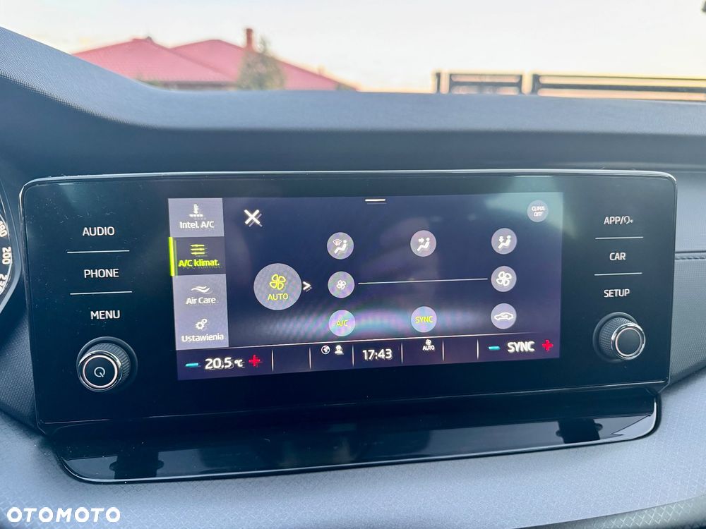 Skoda Octavia 1.5 TSI ACT Ambition - 23