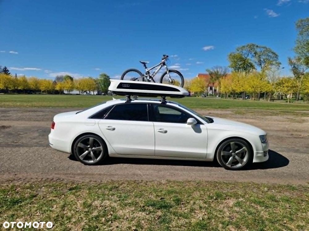 Audi A8 4.2 FSI L Quattro - 2