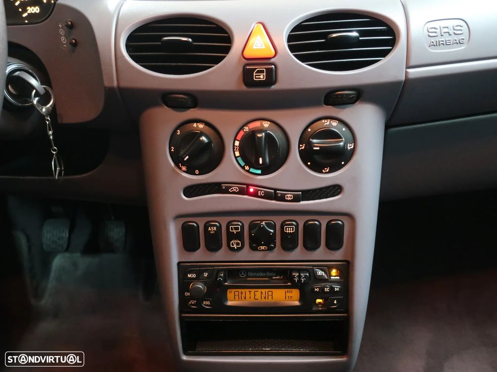 Mercedes-Benz A 140 Classic - 17