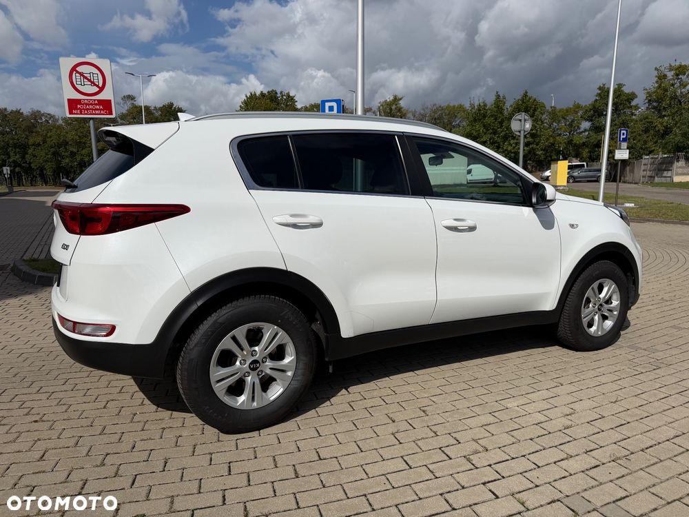 Kia Sportage 1.6 GDI 2WD SPIRIT - 16
