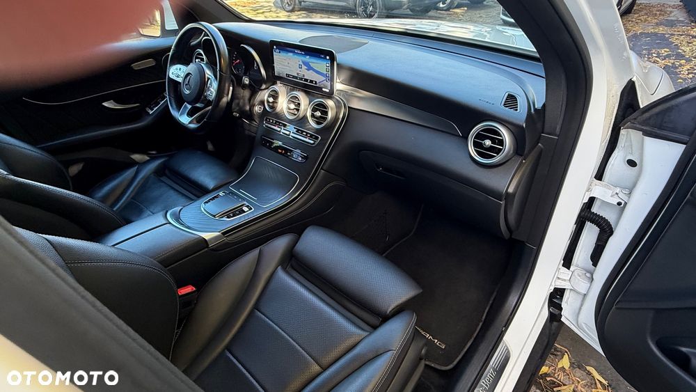 Mercedes-Benz GLC 200 d 4-Matic Business Edition - 36