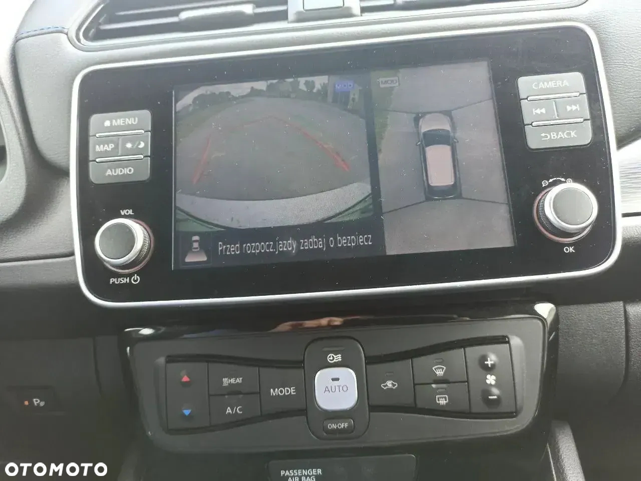 Nissan Leaf 40kWh N-Connecta - 12