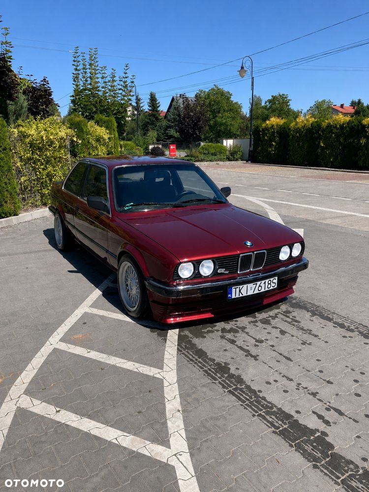 BMW Seria 3 325i - 1