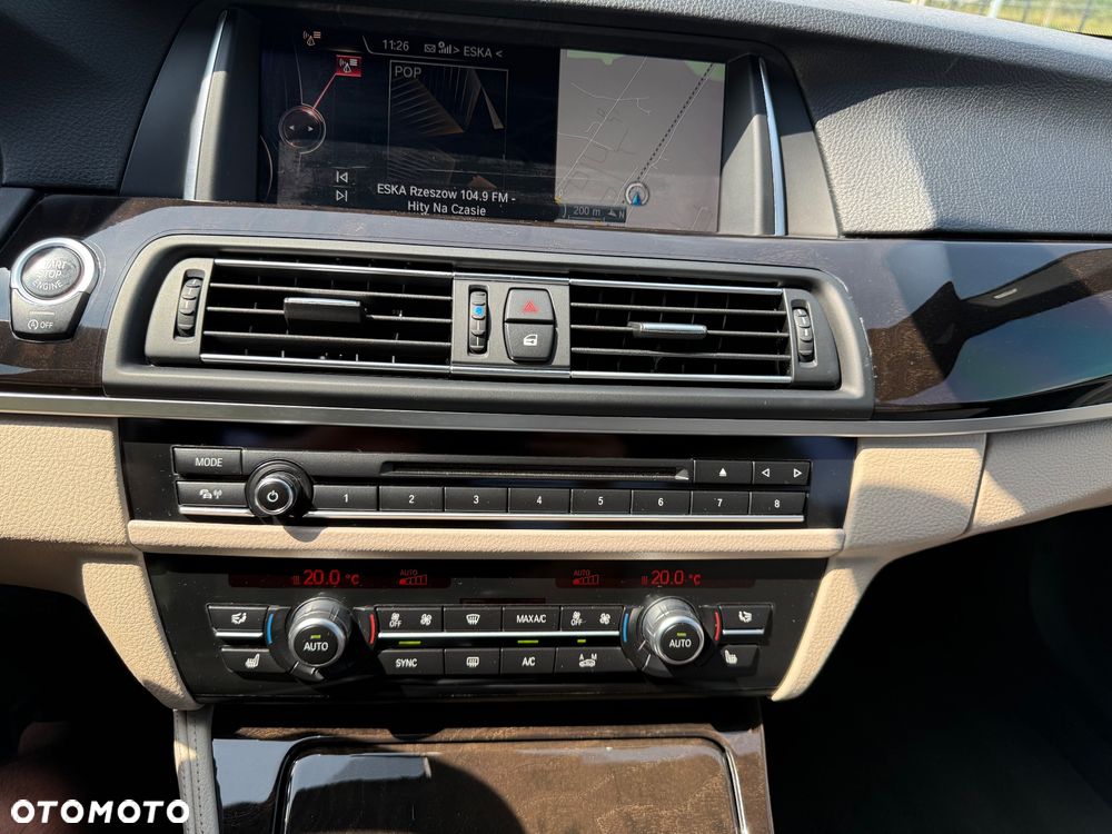 BMW Seria 5 530d xDrive - 30